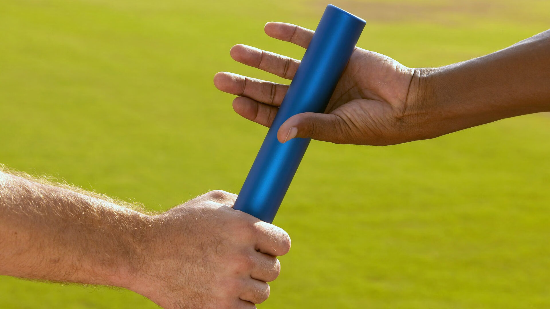 老鹰爆冷勇士，米切尔成为关键先生