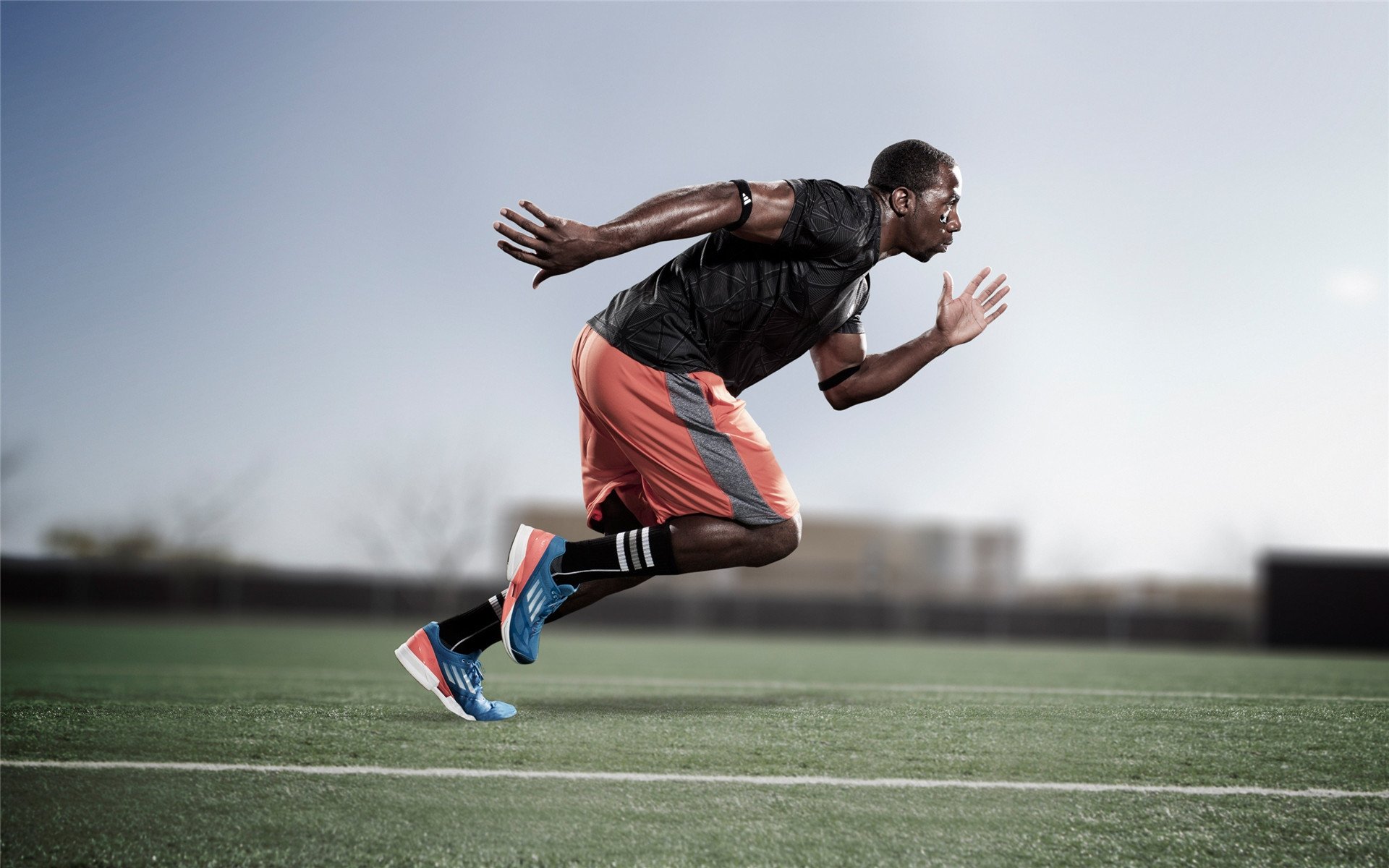 詹姆斯爆发,凯尔特人强行终结开拓者,一场战术与意志的较量