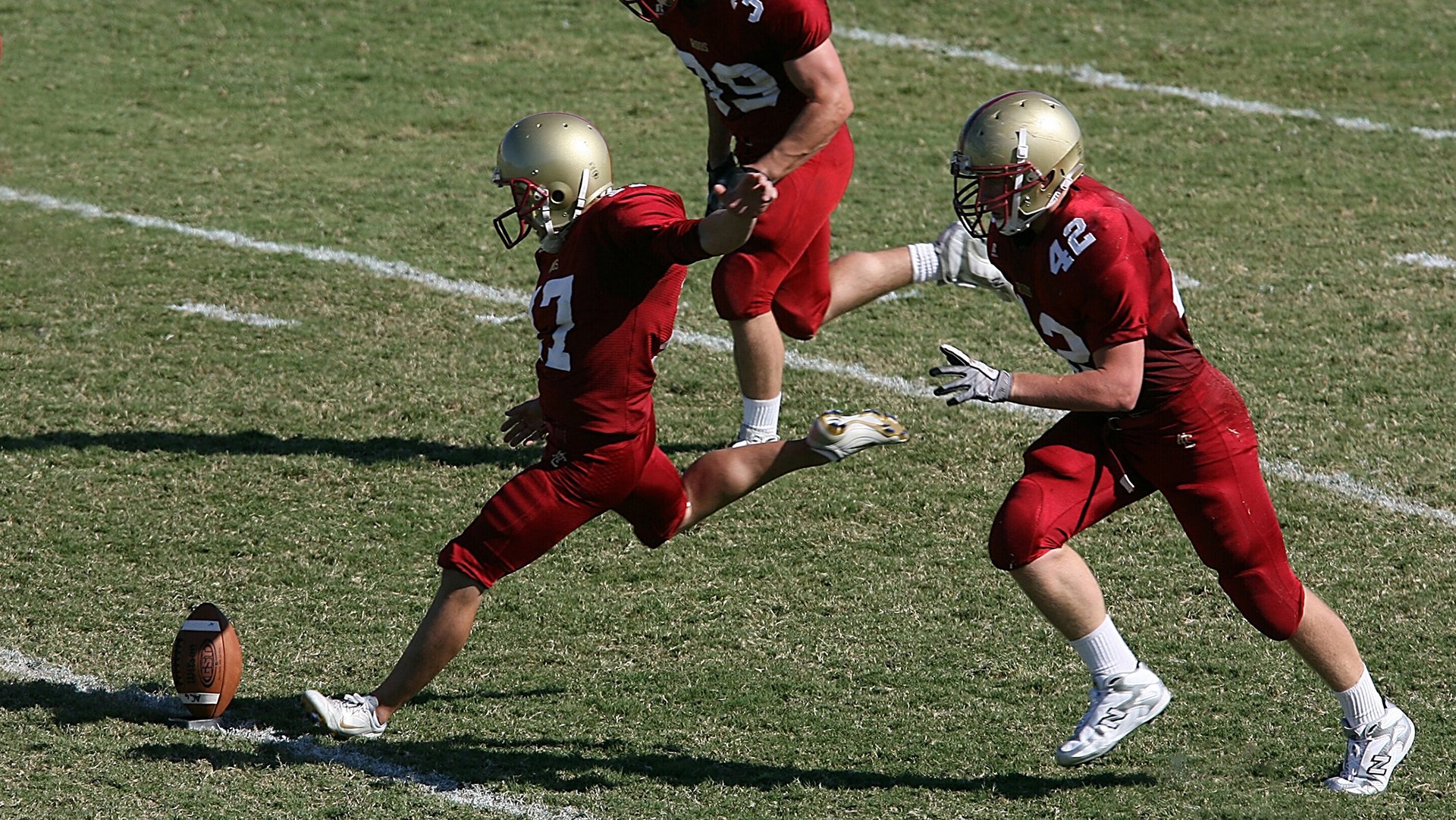 奥纳纳，药厂奇迹的守护神，巴拉圭人面前的叹息之墙